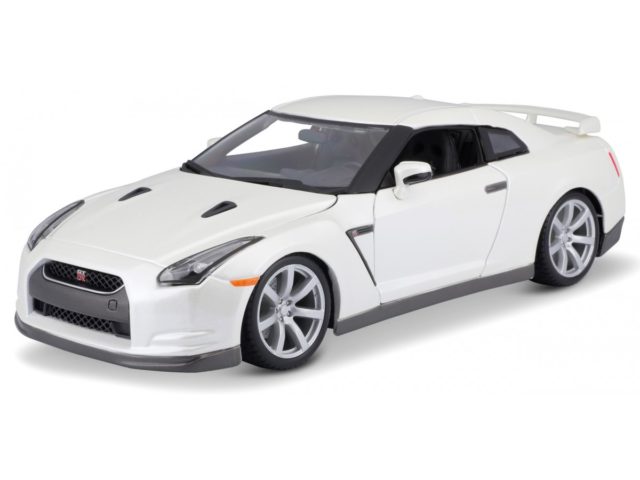 NISSAN GT-R 2009