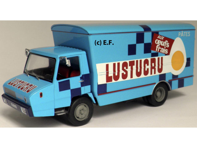 Berliet STRADAIR 20 FOURGON LUSTUCRU 1968