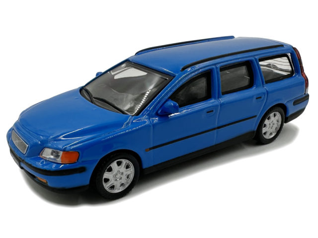 VOLVO V70 2008