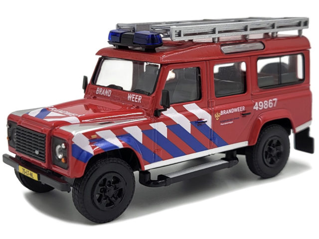 LAND ROVER DEFENDER BRANDWEER (NL)
